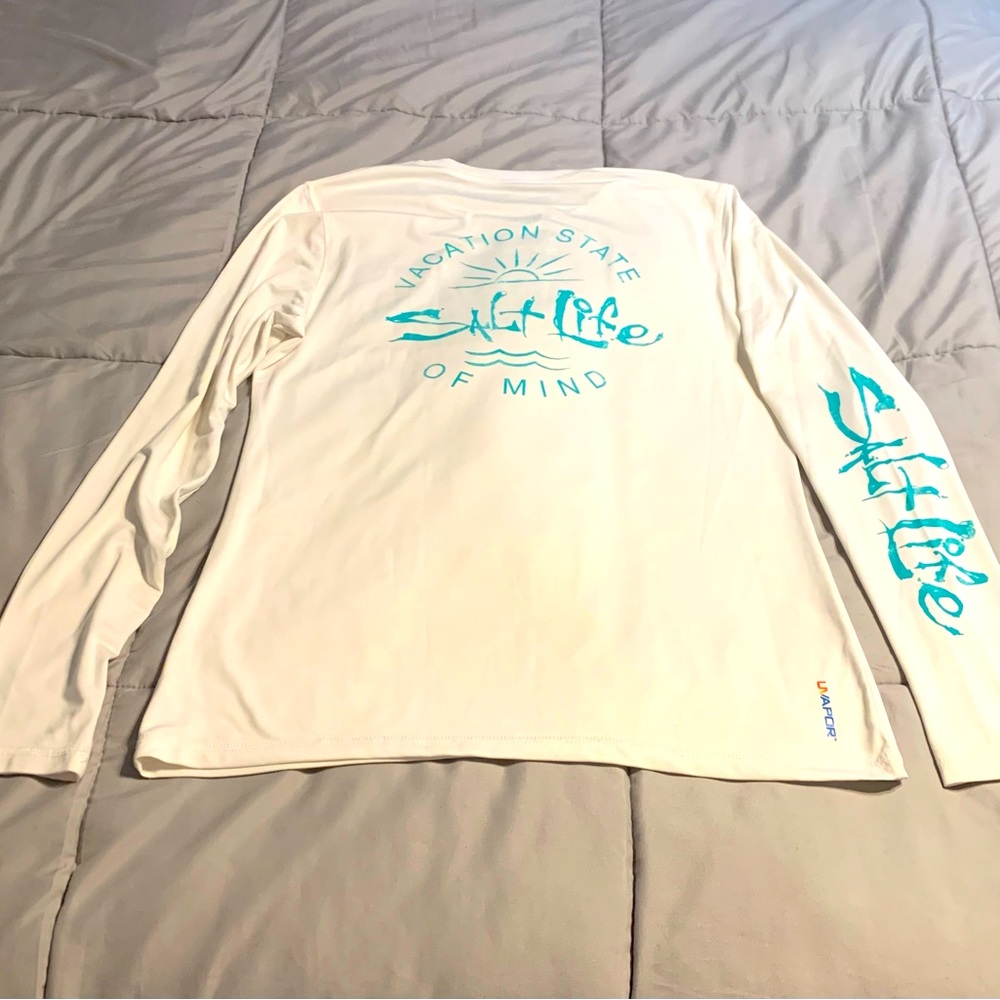 Salt Life longsleeve shirt. Size Large